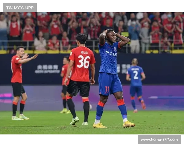 流浪者死忠球迷抗议新赛季票价上调20% 否认球队管理层回应