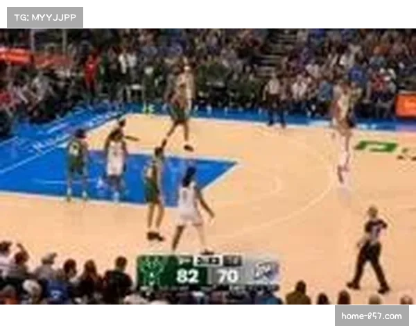 麦凯恩无球移动积极性 雷霆新援通过跑动创造得分机会